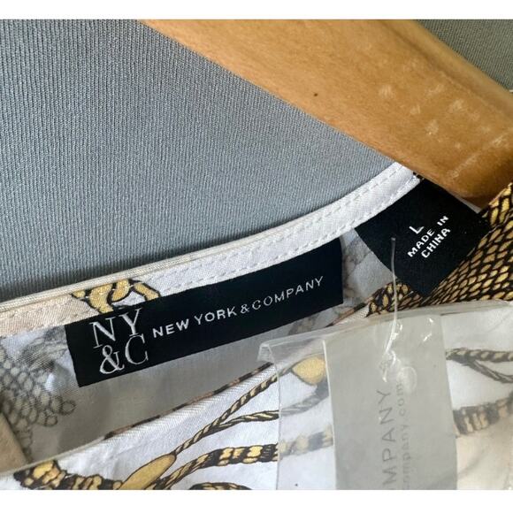 Open Back Blouse- Size Large - Picture 4 of 9